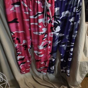 Lot Of Two 1X Camo Jogger Pants - Drawstring Waist